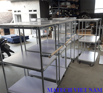 XE ĐẨY HÀNG CÓ TAY ĐẨY