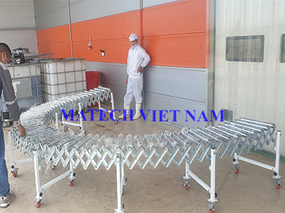 Băng tải con lăn xếp công ty F-One